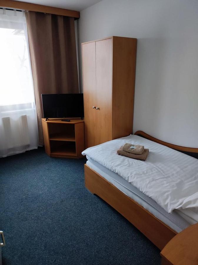 Hotel Jaskovska Krcma Horní Těrlicko エクステリア 写真