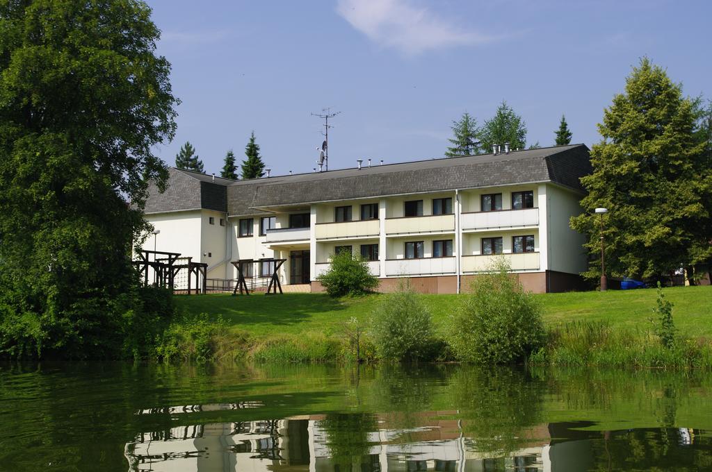 Hotel Jaskovska Krcma Horní Těrlicko エクステリア 写真