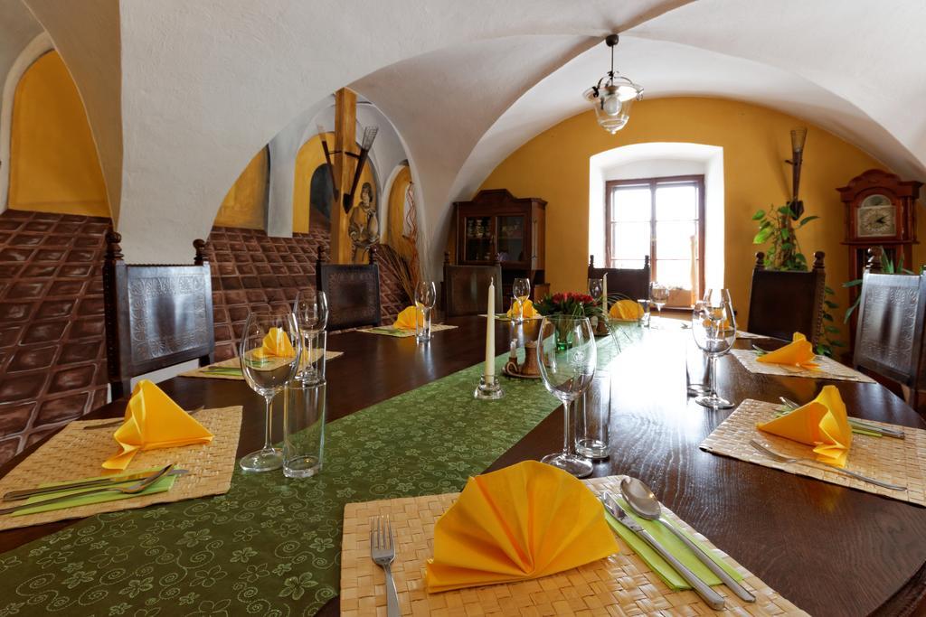Hotel Jaskovska Krcma Horní Těrlicko エクステリア 写真
