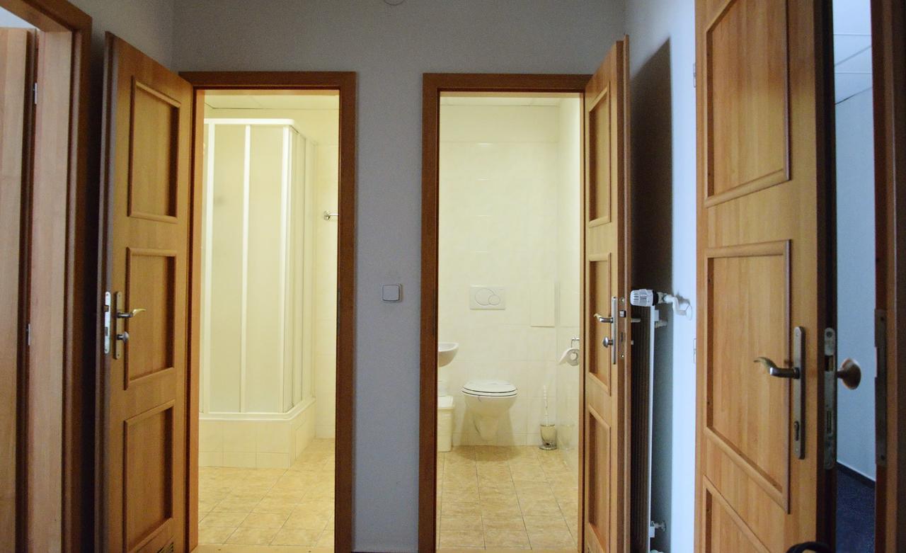 Hotel Jaskovska Krcma Horní Těrlicko エクステリア 写真