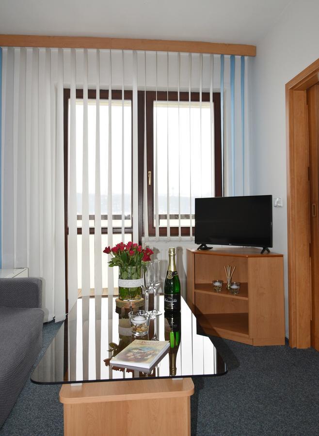 Hotel Jaskovska Krcma Horní Těrlicko エクステリア 写真
