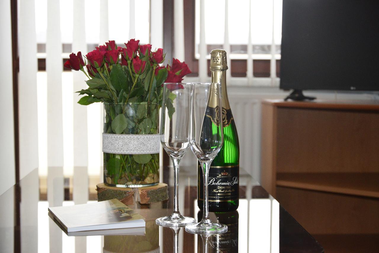 Hotel Jaskovska Krcma Horní Těrlicko エクステリア 写真